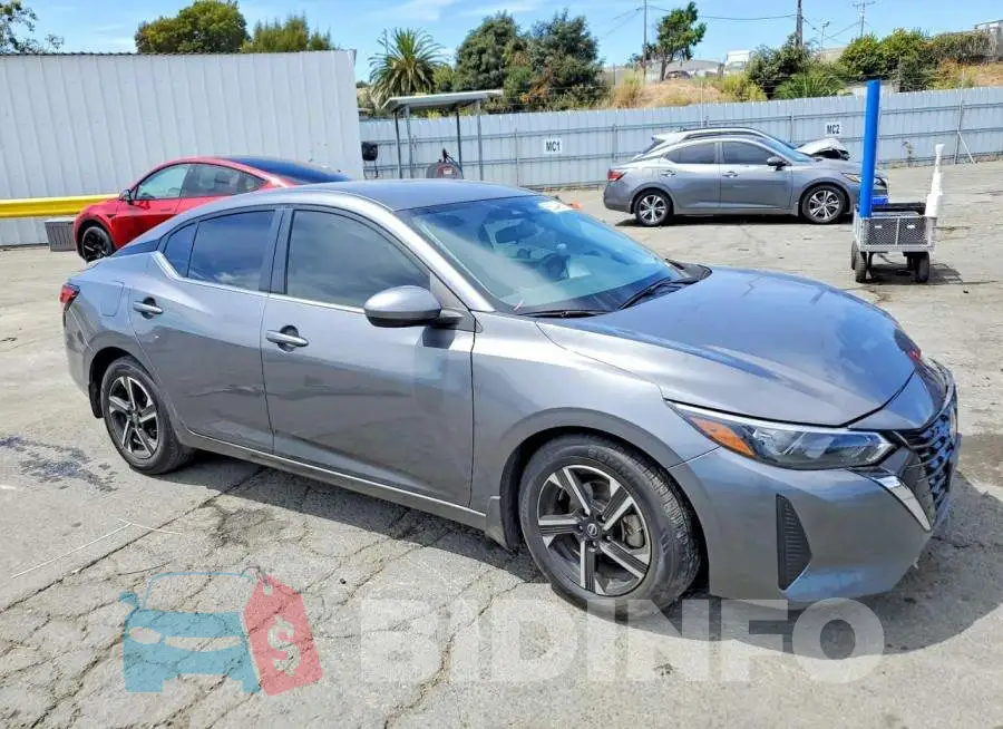 3N1AB8CV3SY242247 Photo# 4