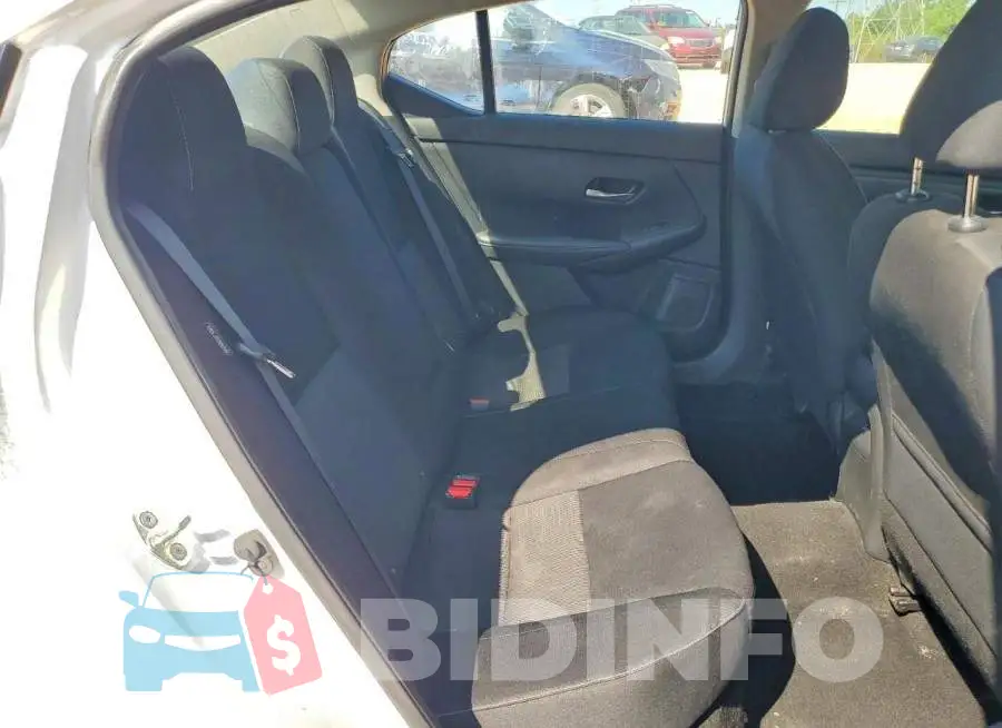 3N1AB8CV7NY208154 Photo# 10