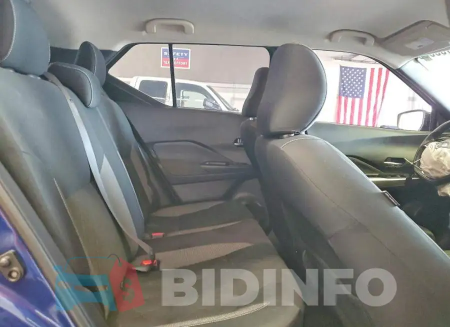 3N1CP5CU0KL556564 Photo# 10