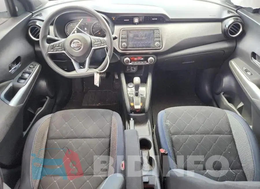 3N1CP5CU8JL521477 Photo# 8