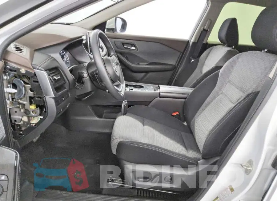 JN8BT3BA1PW422636 Photo# 7