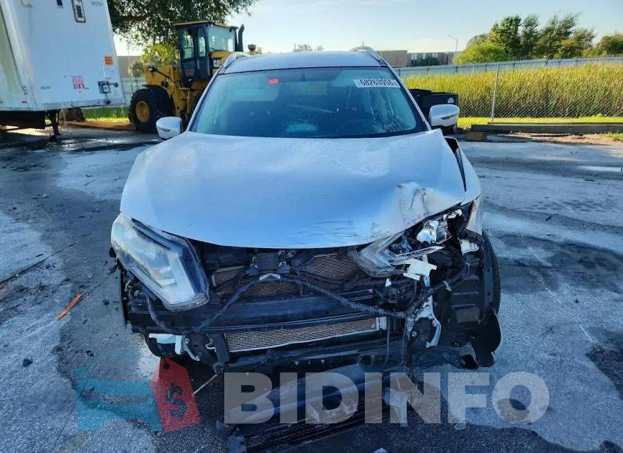 KNMAT2MT5JP504998 Photo# 5