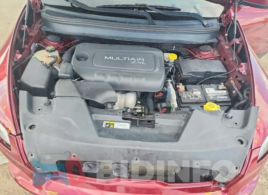 1C4PJLCB2JD604394 Photo# 12
