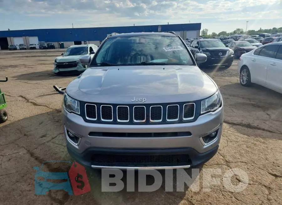 3C4NJDCB5LT161250 Photo# 5