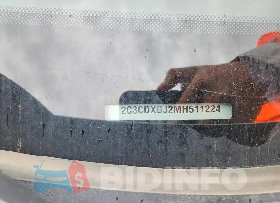 2C3CDXGJ2MH511224 Photo# 12