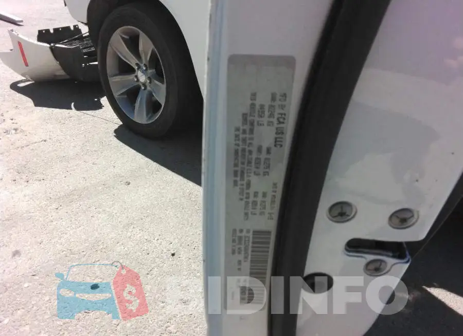 2C3CDZAGXKH670014 Photo# 13