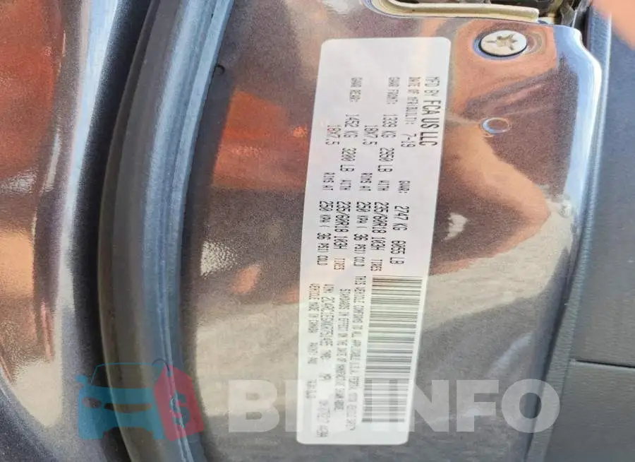 2C4RC1EGXKR751495 Photo# 13
