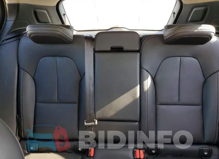 YV4162UK3M2424922 Photo# 10