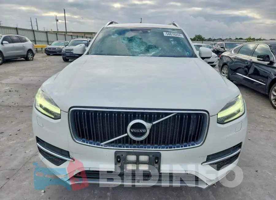 YV4A22PK0J1377745 Photo# 5