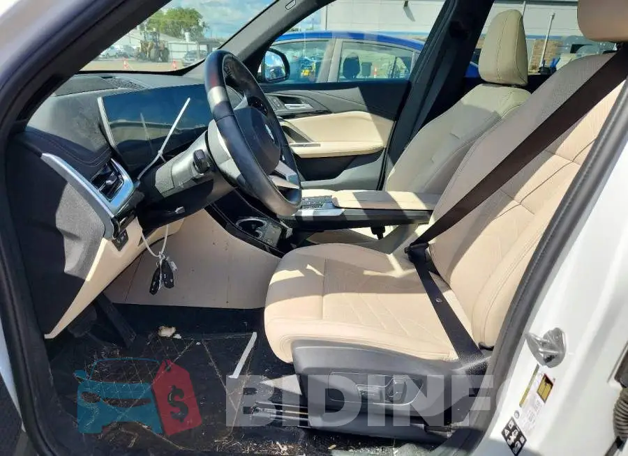 WBX73EF05S5388927 Photo# 7