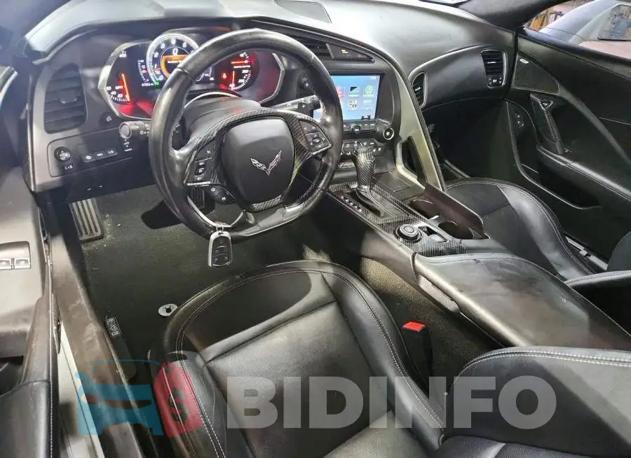 1G1YF3D75H5118384 Photo# 8