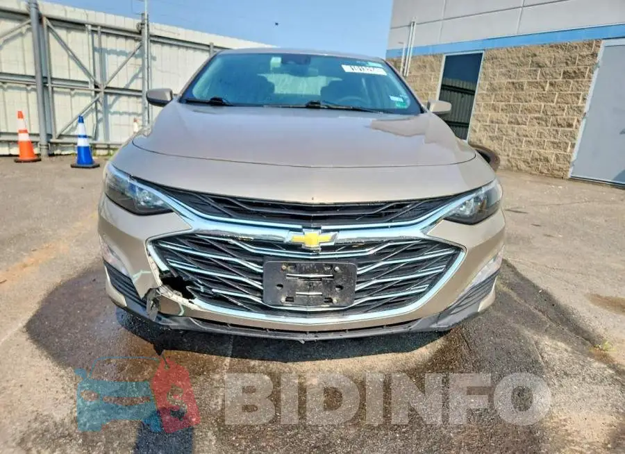 1G1ZD5ST0PF190365 Photo# 5