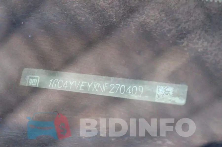 1GC4YVEY8NF270409 Photo# 10