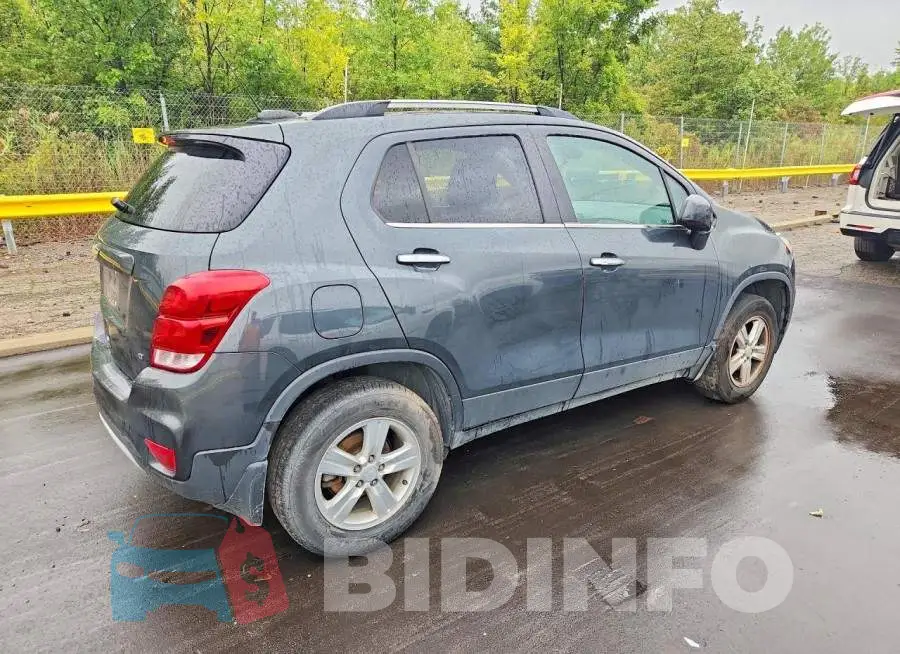 3GNCJPSB7JL303533 Photo# 3