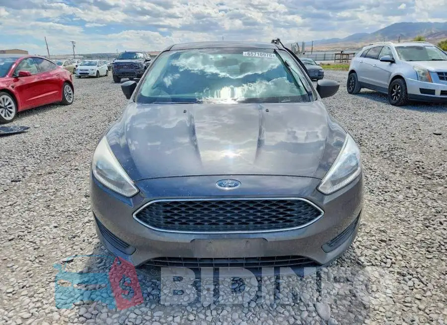 1FADP3E22JL275822 Photo# 5