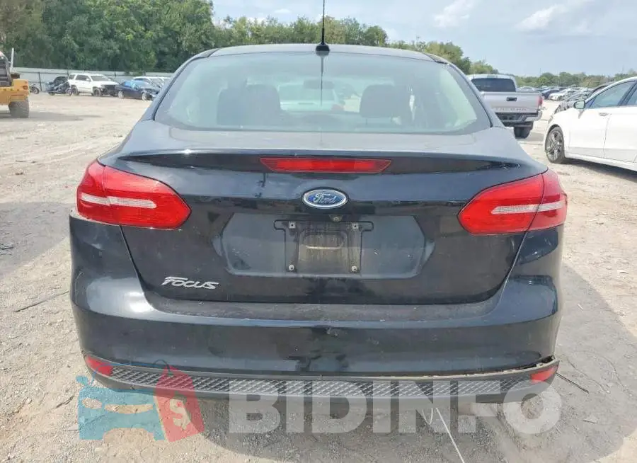 1FADP3E24JL209739 Photo# 6