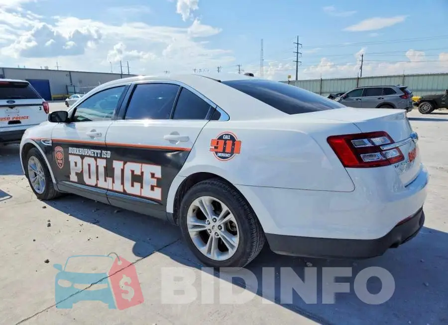 1FAHP2D83JG138995 Photo# 2