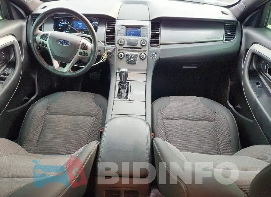 1FAHP2E89HG137231 Photo# 8