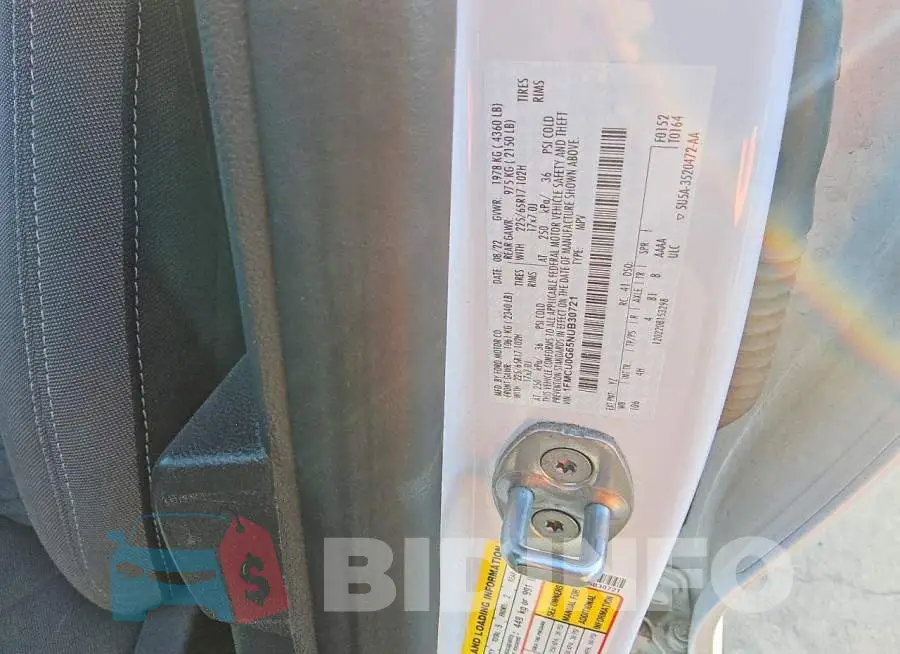1FMCU0G65NUB30721 Photo# 13