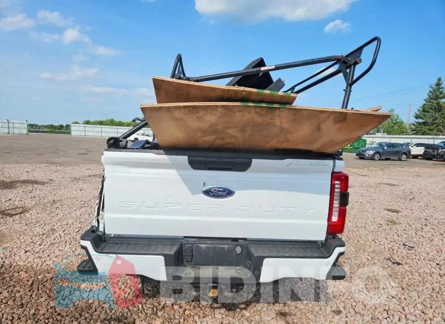 1FT8X2BT7PED52197 Photo# 6