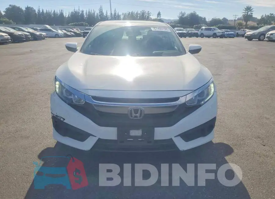 19XFC2F67HE217654 Photo# 5