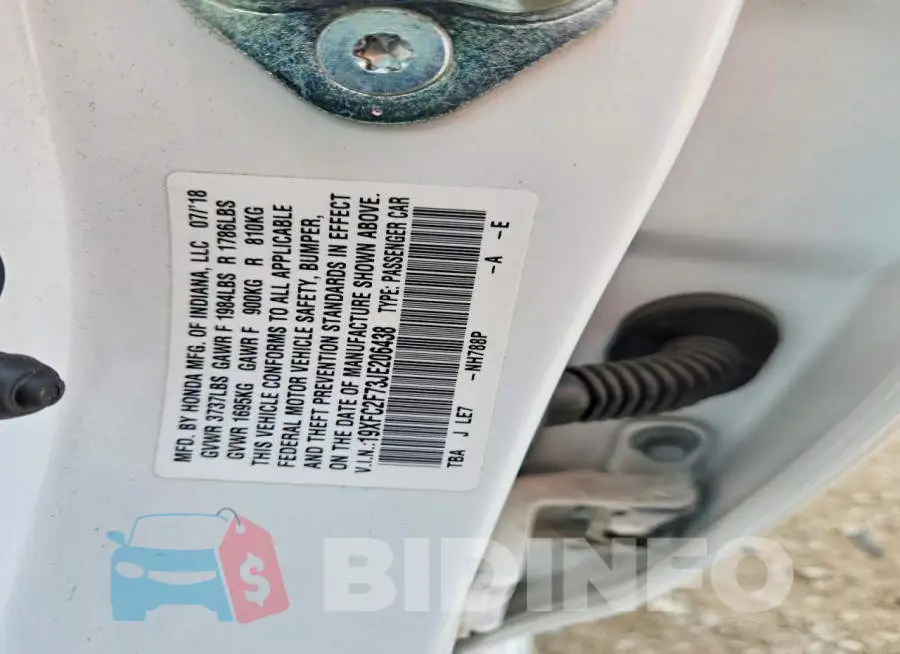 19XFC2F73JE206438 Photo# 12
