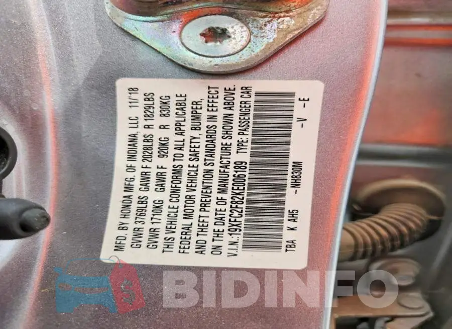 19XFC2F82KE006189 Photo# 12