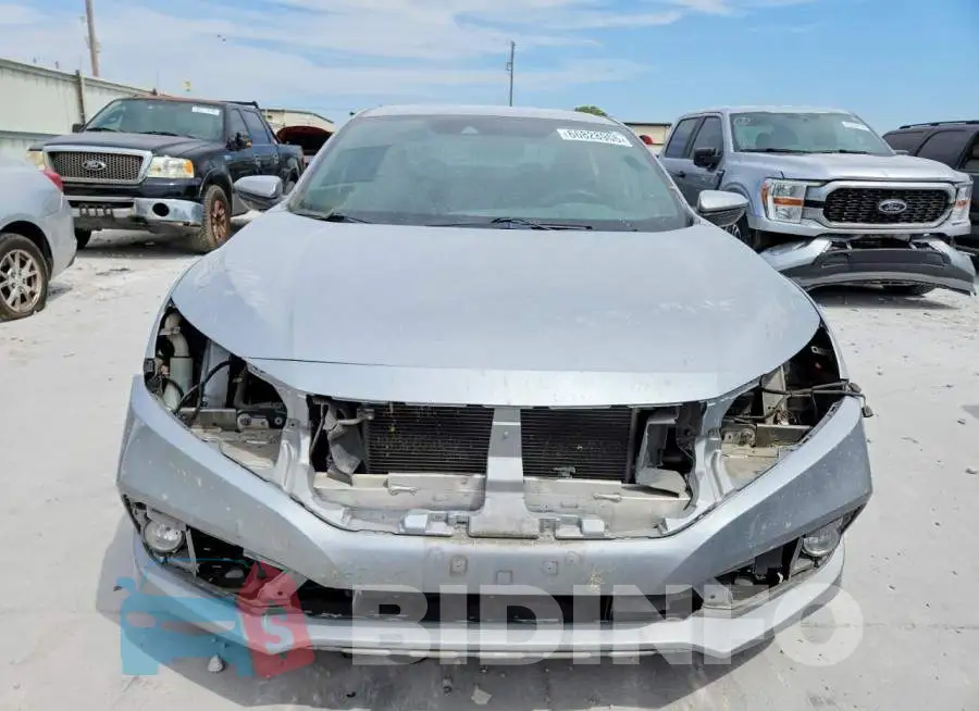 19XFC2F82KE006189 Photo# 5
