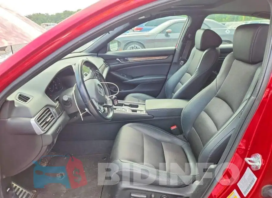 1HGCV2F32MA030033 Photo# 7