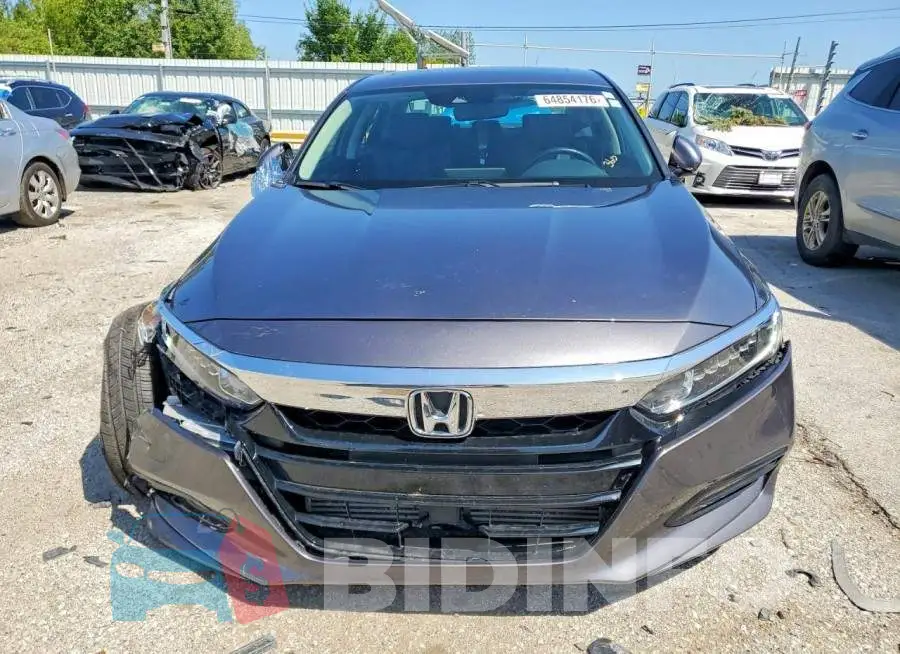 1HGCV2F53KA010761 Photo# 5