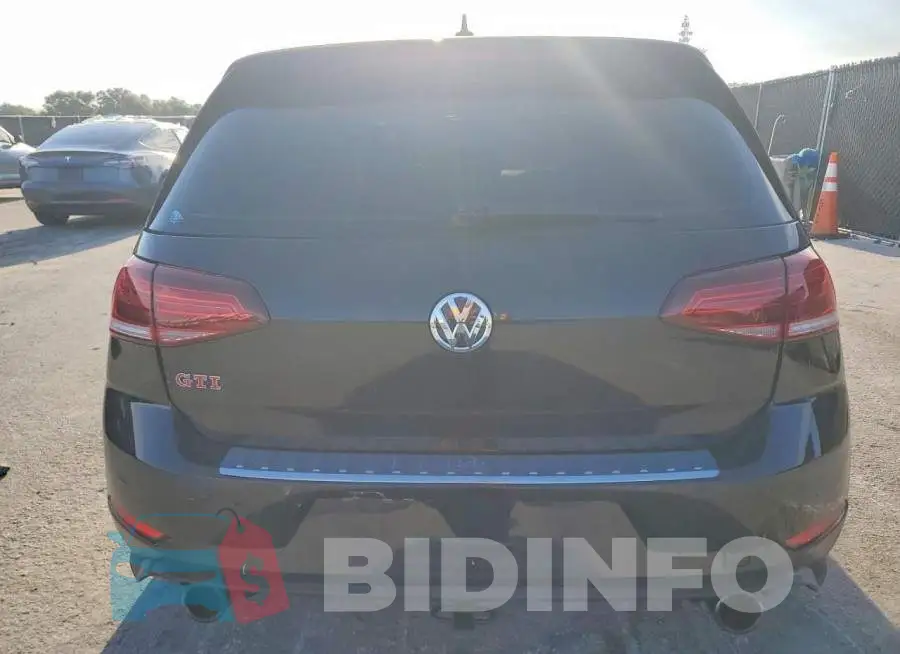 3VW5T7AU8KM012370 Photo# 6