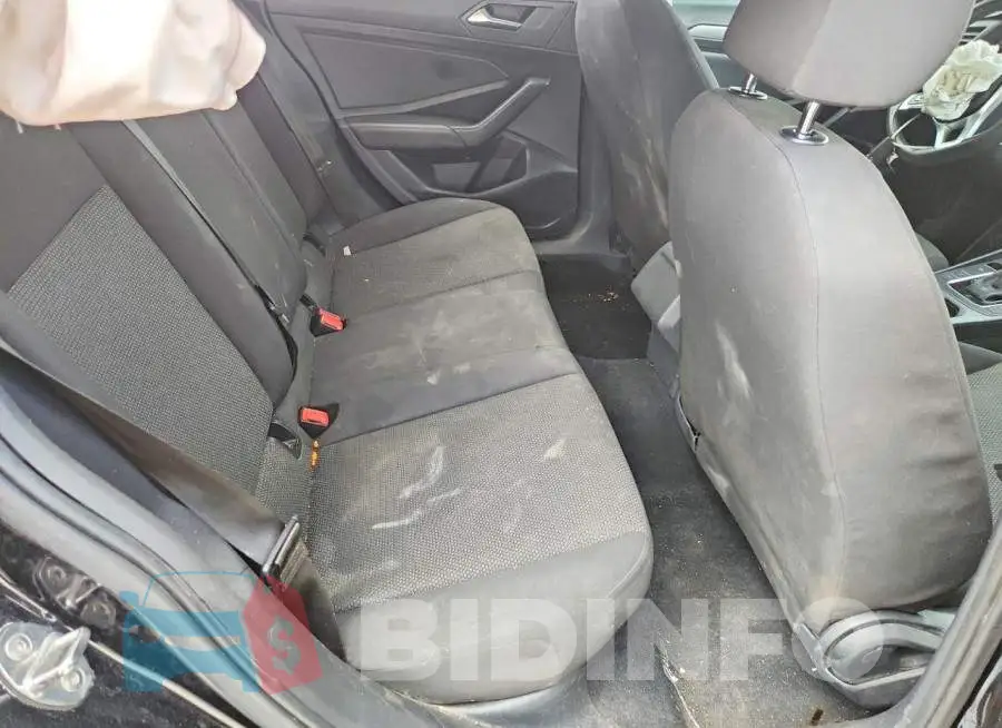 3VWC57BU2KM072760 Photo# 10