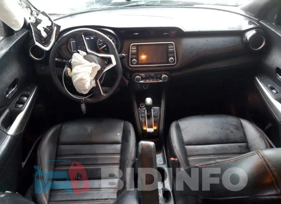 3N1CP5CU1JL510112 Photo# 8