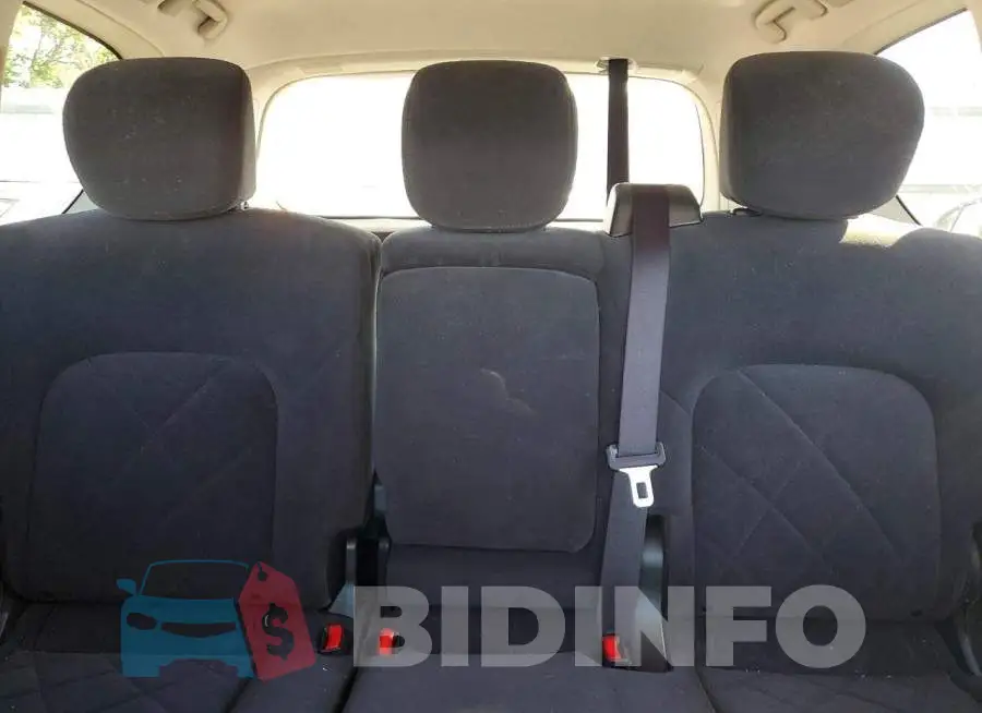 JN8AY2NC8H9507302 Photo# 10