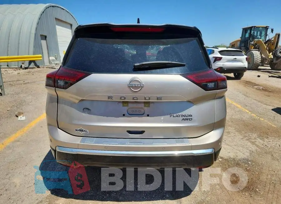 JN8BT3DD5RW455357 Photo# 6