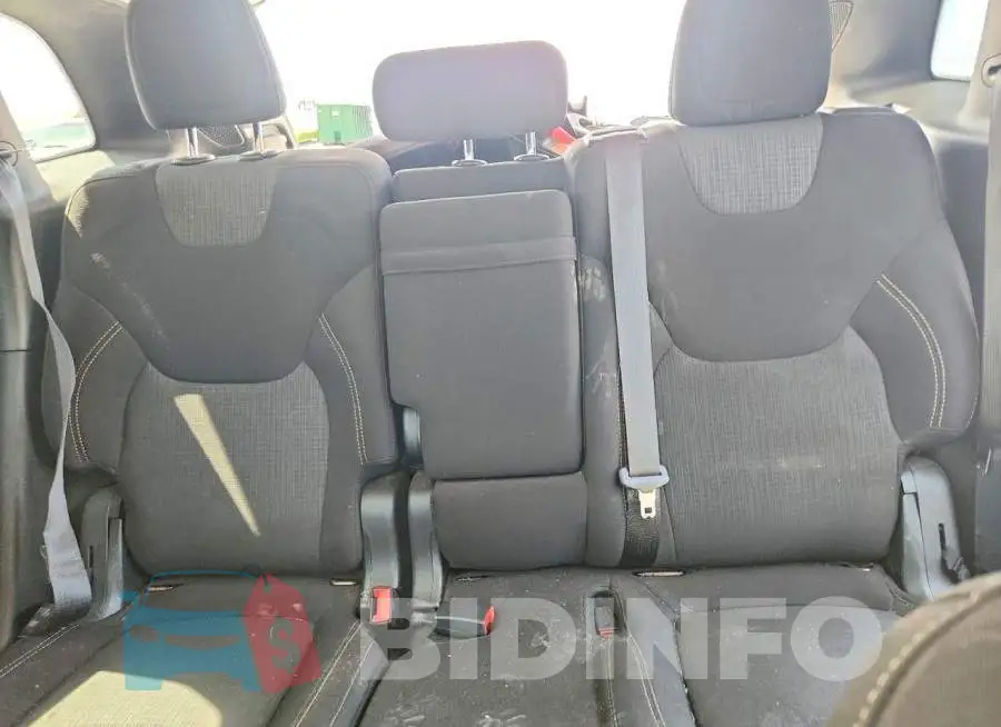 1C4PJMCB8HW618529 Photo# 10