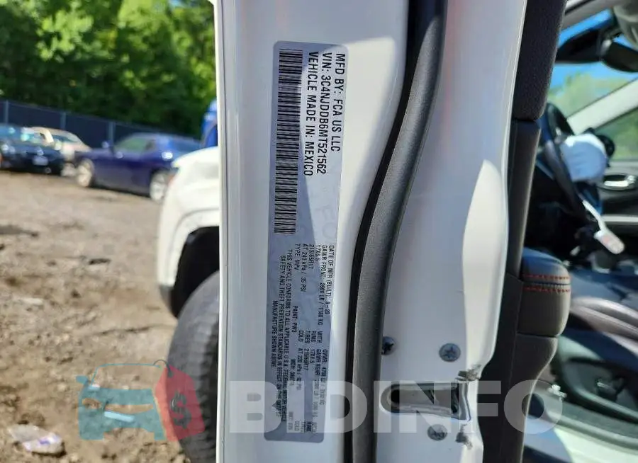 3C4NJDDB6MT521562 Photo# 13