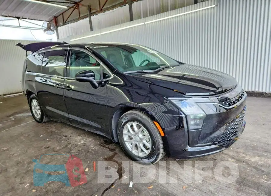2C4RC1BG5VR569972 Photo# 4