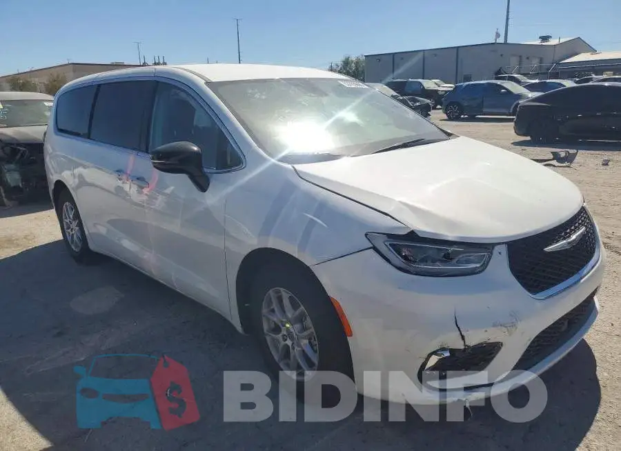 2C4RC1BG6RR149062 Photo# 4