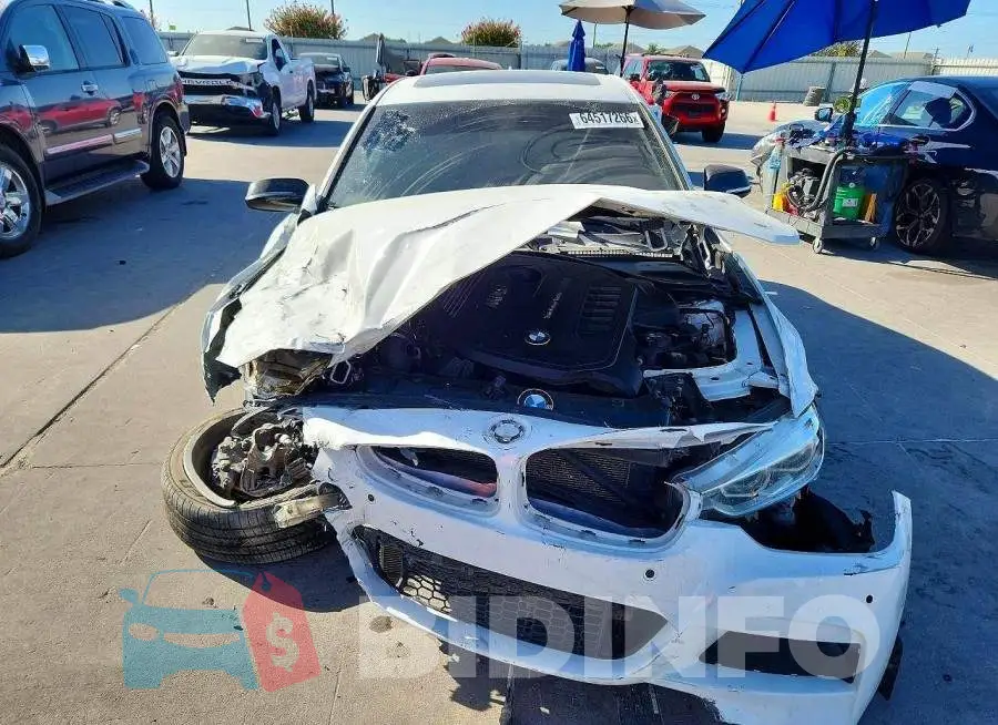 WBA8B3G57HNU35061 Photo# 5