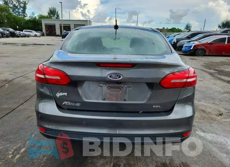 1FADP3H2XJL318668 Photo# 6