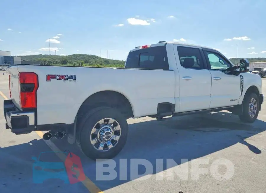 1FT8W3BT5PED53731 Photo# 3