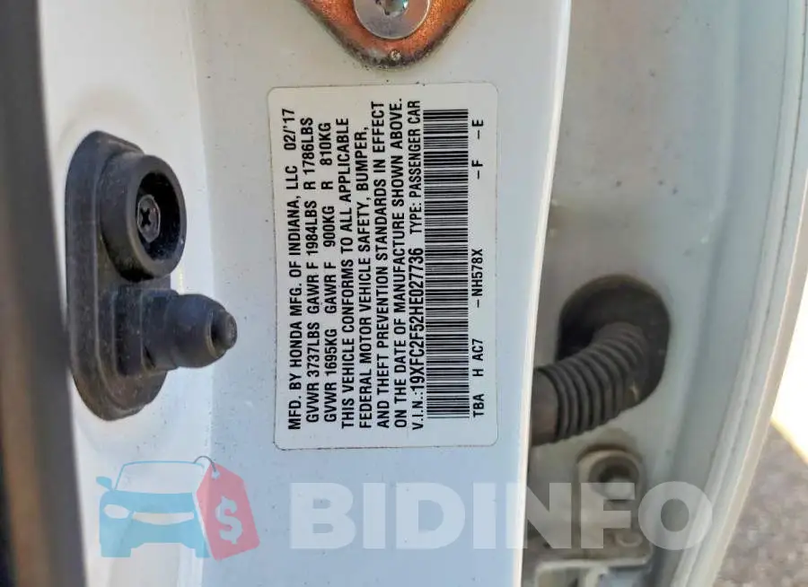 19XFC2F52HE027736 Photo# 12