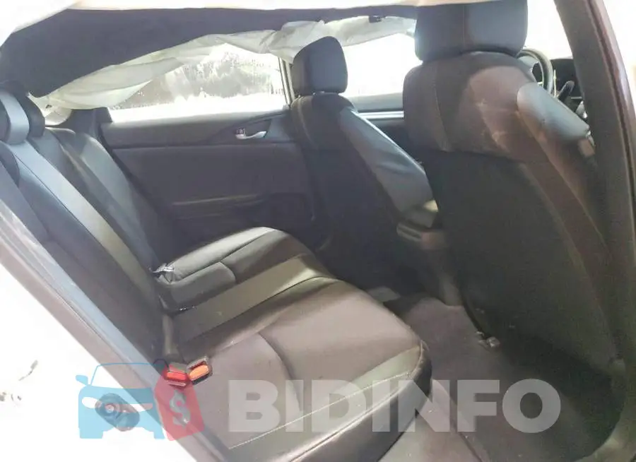 19XFC2F82LE025827 Photo# 10