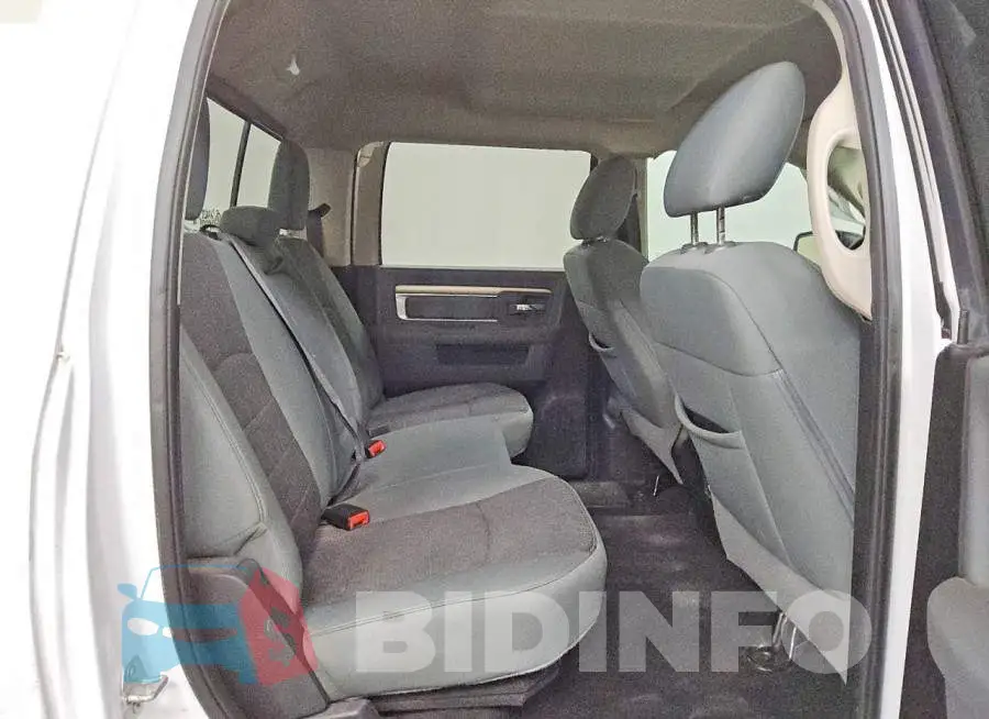 1C6RR7LT3KS533194 Photo# 10