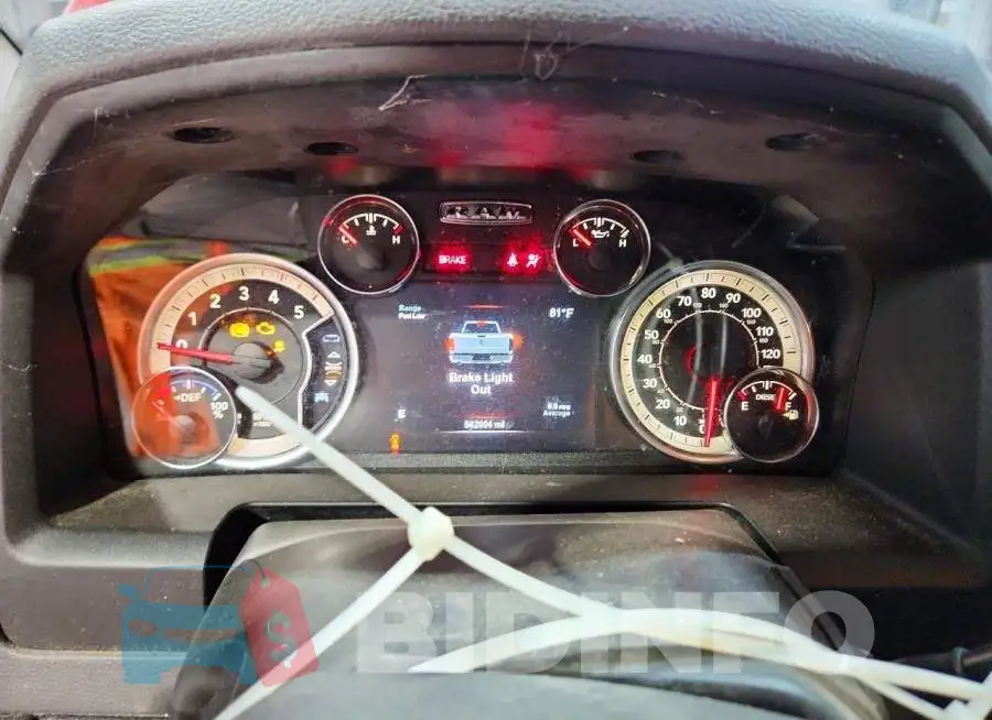 3C6UR5DL1JG415082 Photo# 9