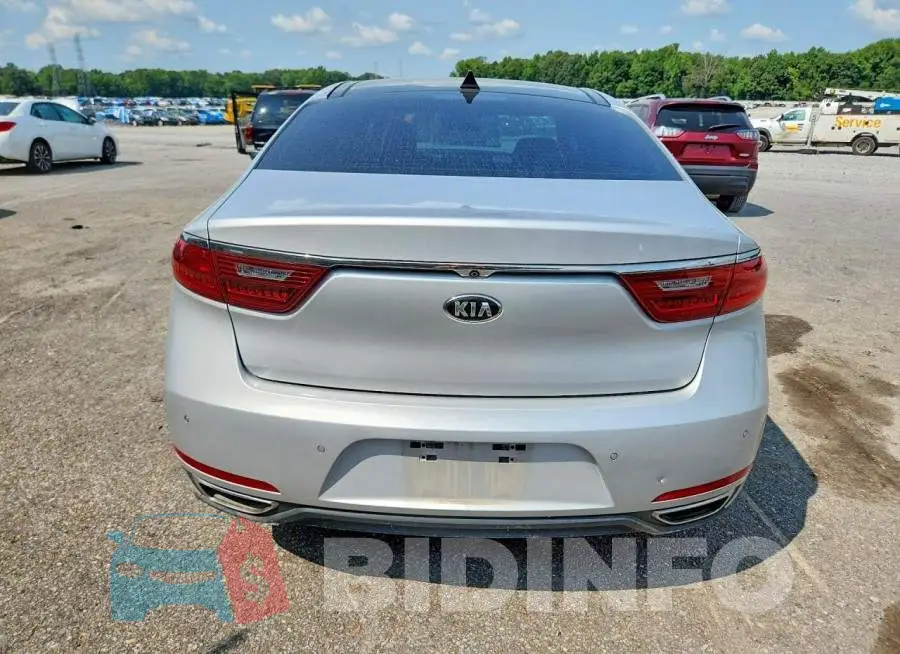 KNALC4J18H5041572 Photo# 6