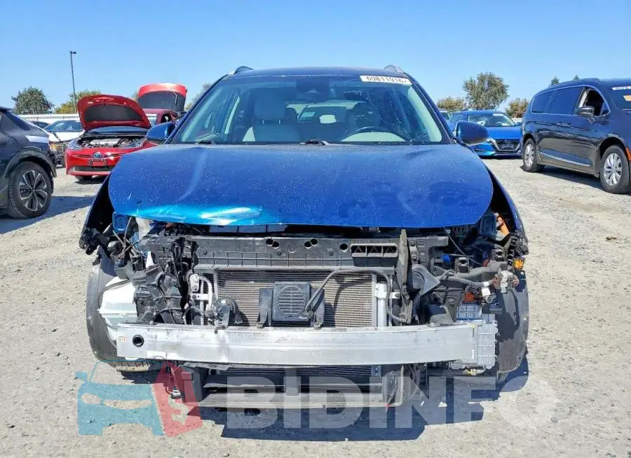 KNDCM3LD8M5484087 Photo# 5