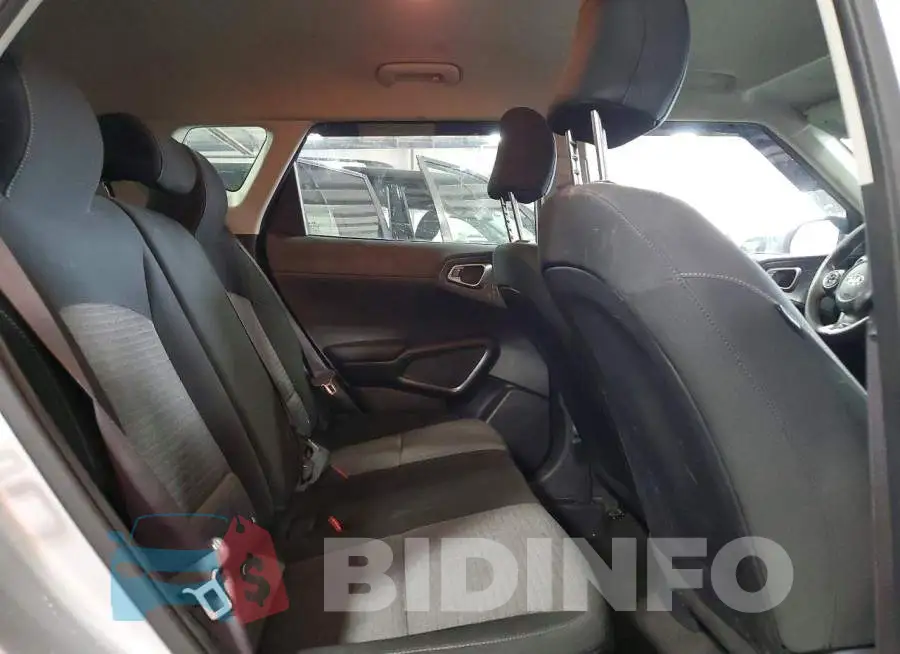 KNDJ23AU5L7715918 Photo# 11