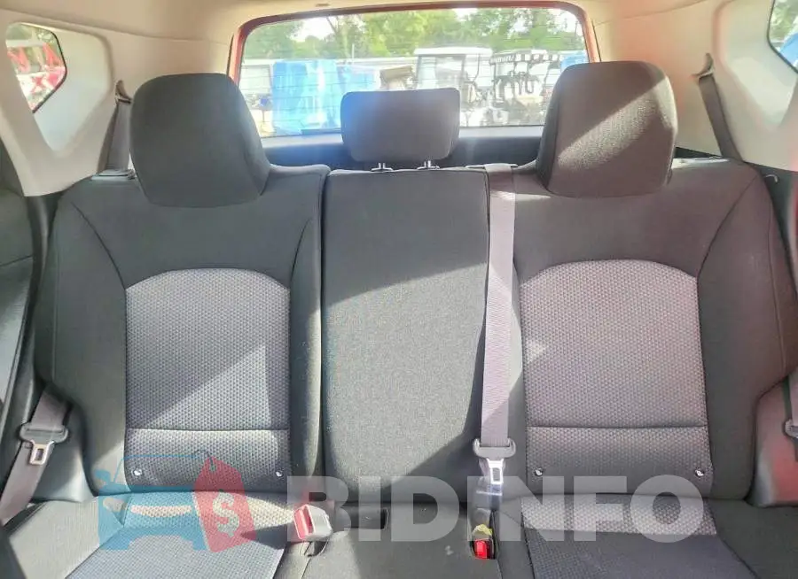 KNDJ23AU5N7811096 Photo# 10